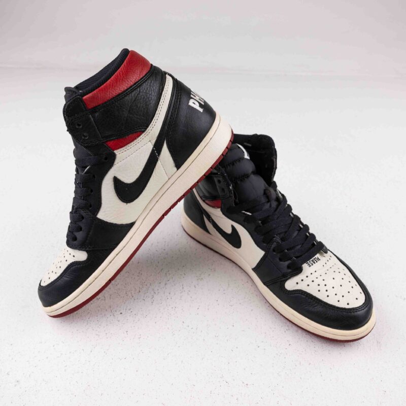 Shoe